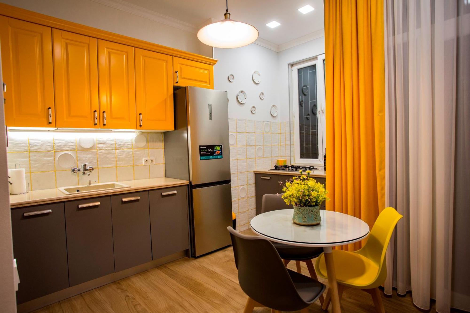Yellow Apartment In Avlabari Τυφλίδα Εξωτερικό φωτογραφία