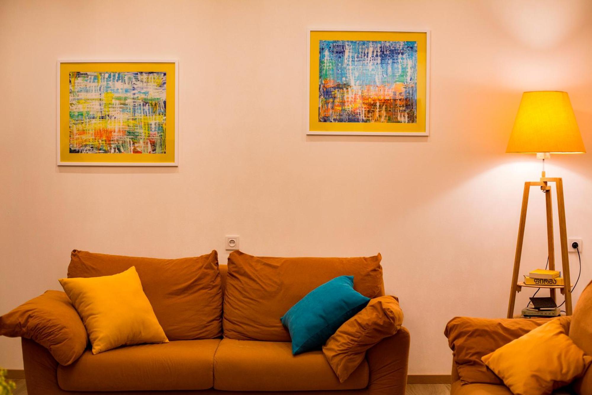 Yellow Apartment In Avlabari Τυφλίδα Εξωτερικό φωτογραφία